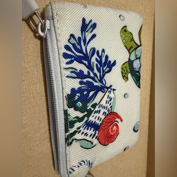 Vera Bradley Sea Life ID Coin Purse Wallet Keychain – Beachy Ocean Print - Picture 4 of 17
